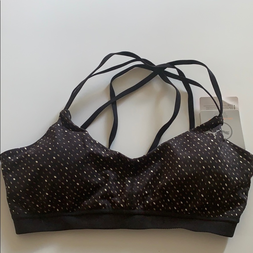 Yogini puma sports bra